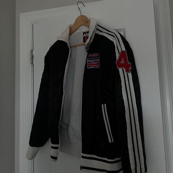 Vintage Bomber Jacket - Picture 2 of 5